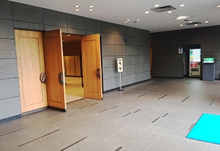 エントランス