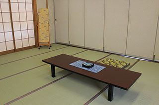 寺院控室写真