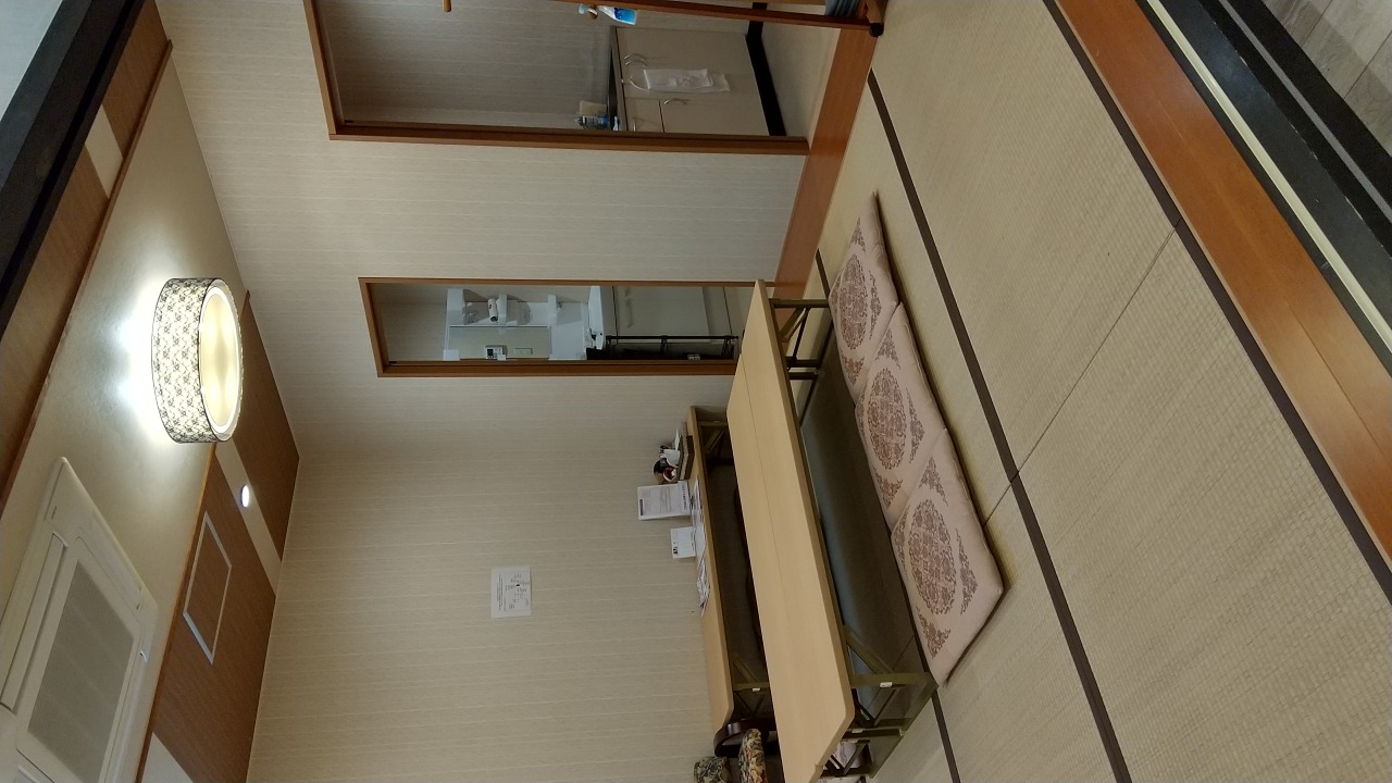 控室1