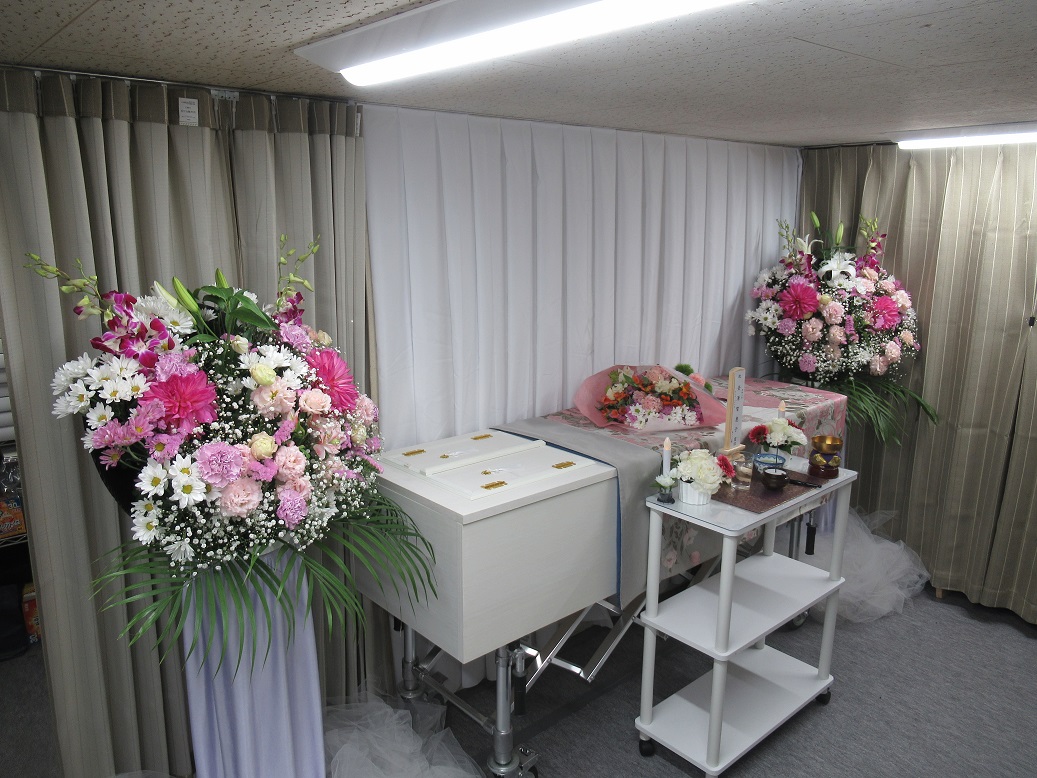 安置所(枕花はイメージです)