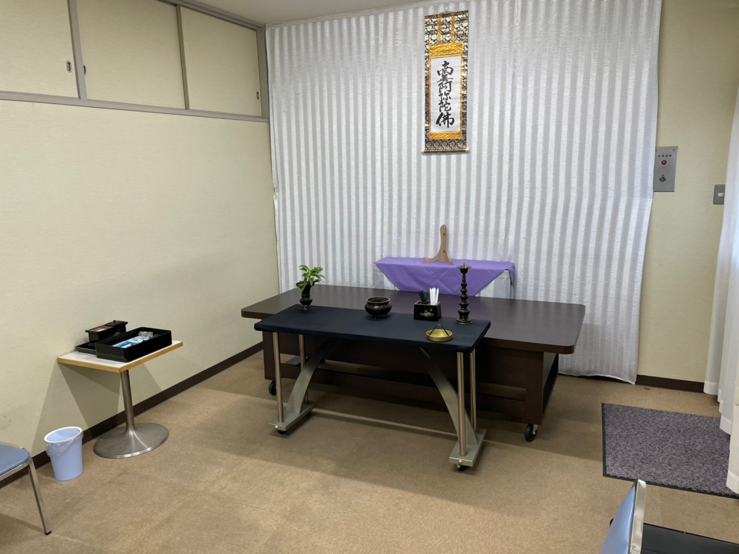 霊安室