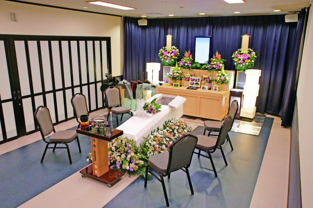 式場　昴