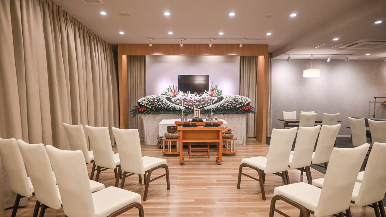 式場（祭壇はイメージです）