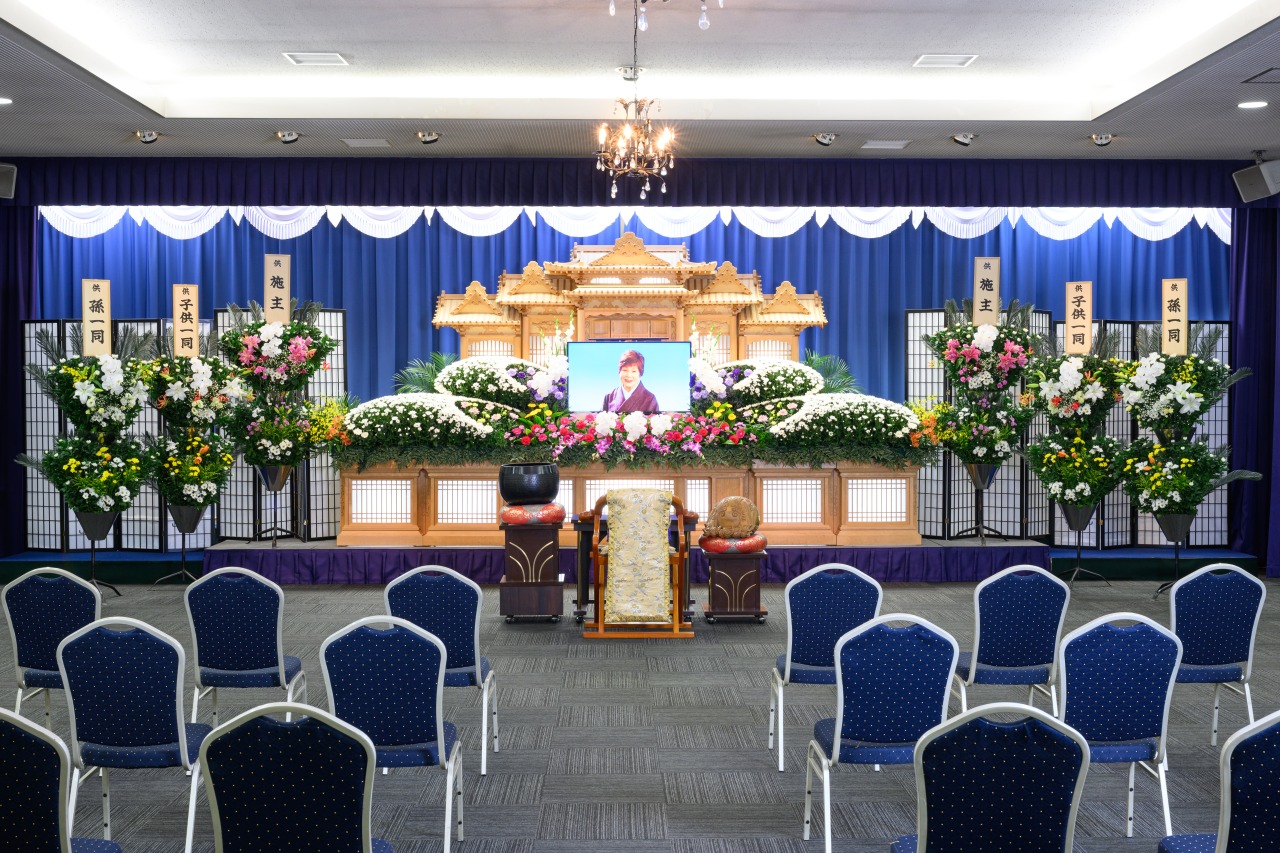 式場（祭壇はイメージです）