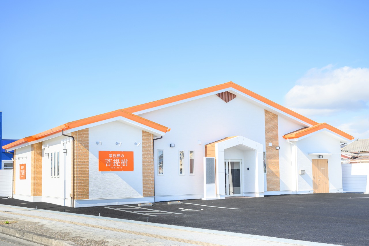 家族葬の菩提樹　蛇田