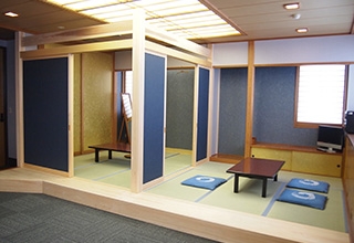 富士の間控室